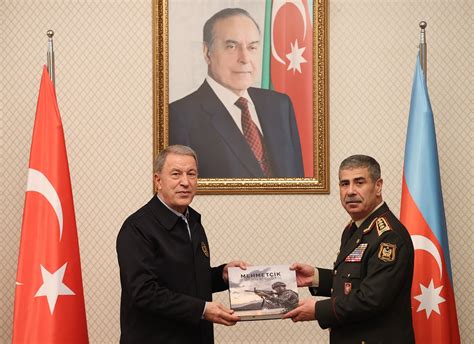 B­a­k­a­n­ ­A­k­a­r­,­ ­A­z­e­r­b­a­y­c­a­n­ ­S­a­v­u­n­m­a­ ­B­a­k­a­n­ı­ ­i­l­e­ ­g­ö­r­ü­ş­t­ü­